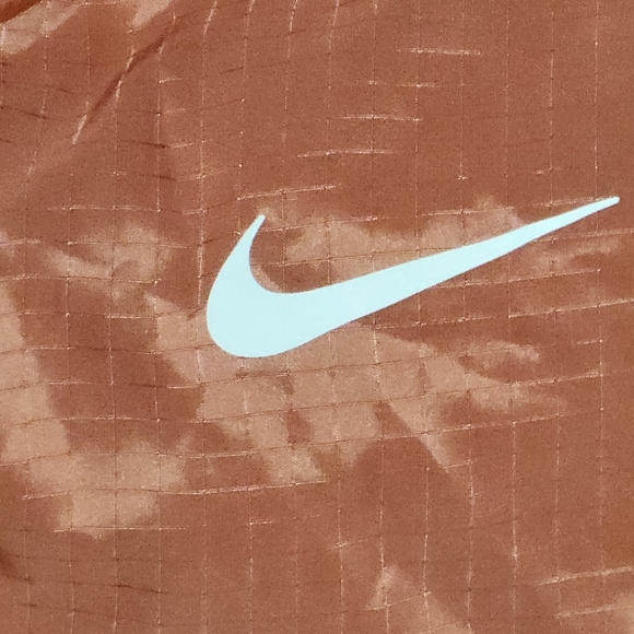 Nike Essential Women's Running Jacket/Orange/ Small/ NEW NO TAG/ Water Repellent - Picture 8 of 17